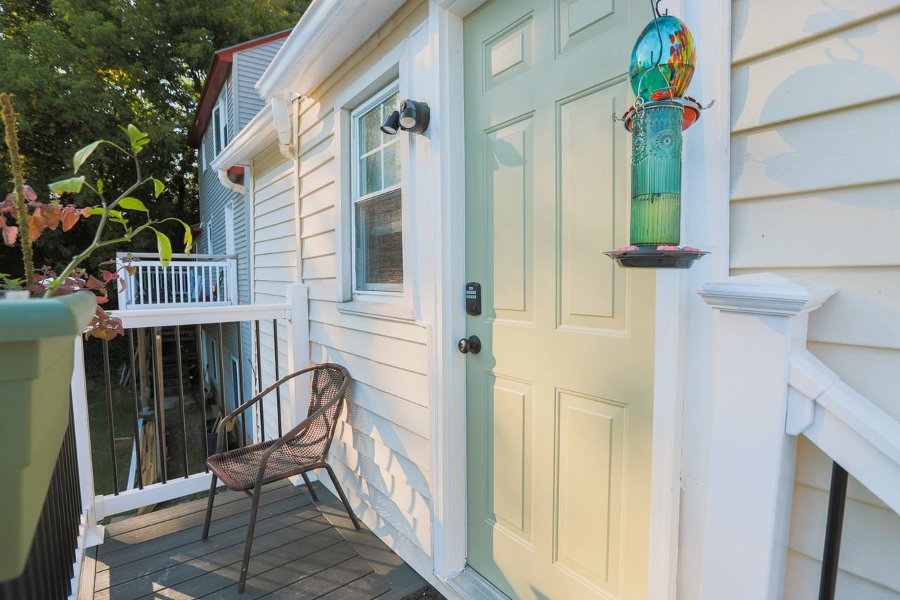 56 E Spring St #B - Photo 5 of 20