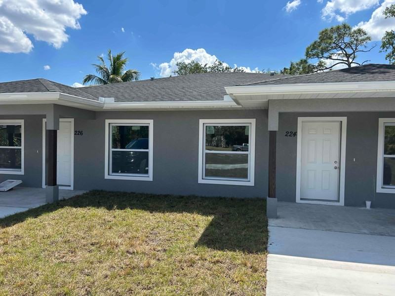 224 South Rd - Photo 2 of 13