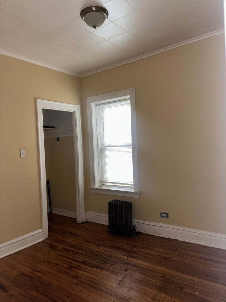 9714 S Avenue J #1FL - Photo 3 of 4