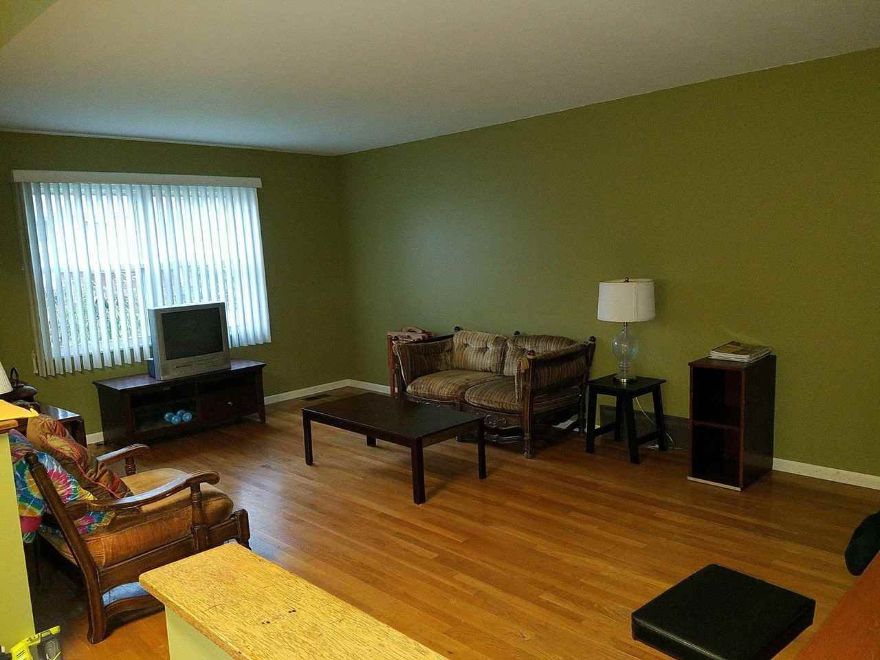 2853 Chesfield Dr - Photo 5 of 8