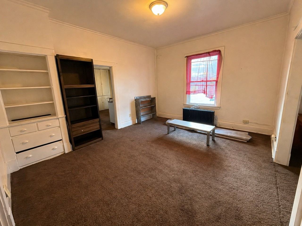 326 Main St #8 - Photo 3 of 7