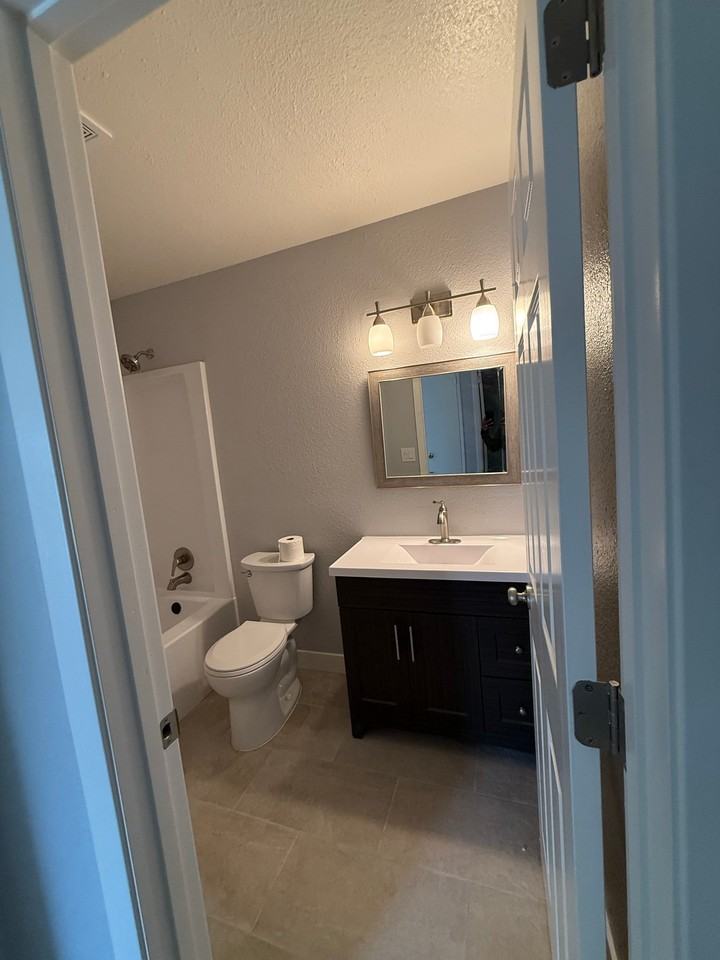 7325 Florinda Way - Photo 6 of 12
