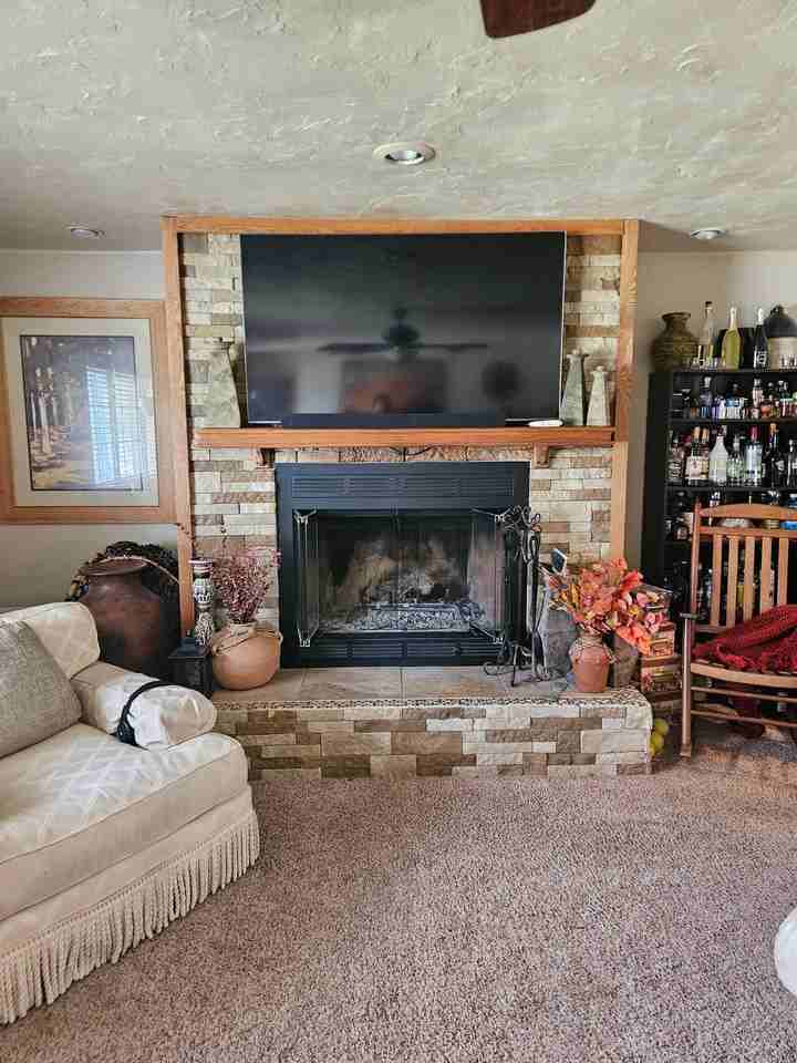 11612 Sw 7th St - Photo 4 of 20