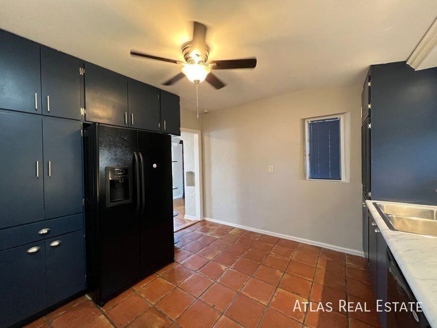 2732 N Martin Ave - Photo 7 of 25