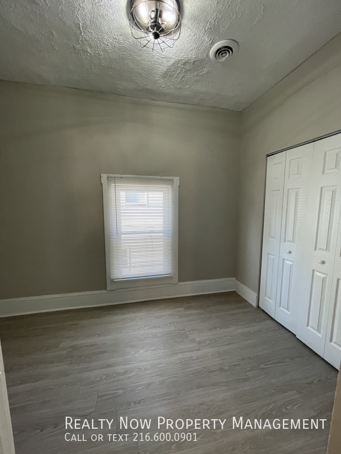 1409 Auburn Ave Unit 2 #2 - Photo 6 of 11