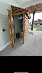 224 Court St - Photo 4 of 11