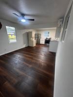 featured image of 326 W College St #A