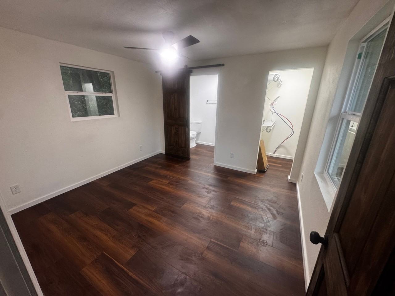 326 W College St #A - Photo 6 of 12