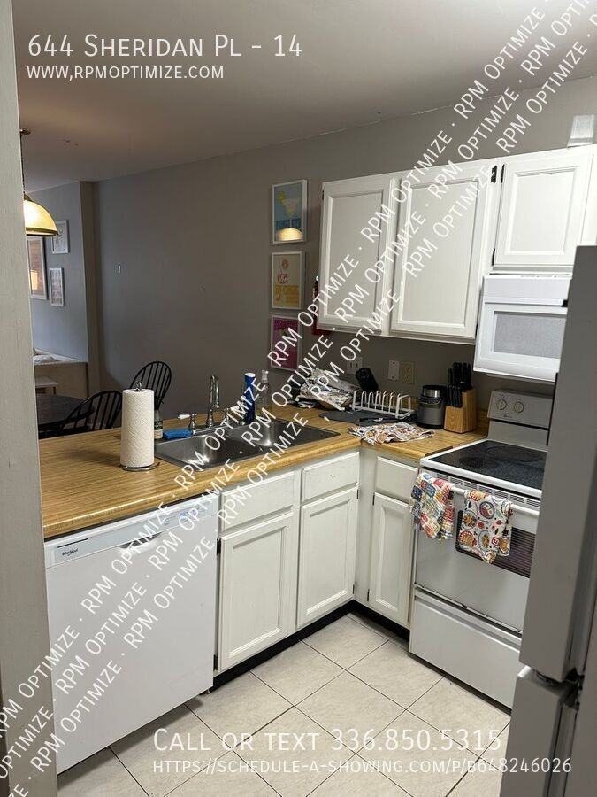 644 Sheridan Pl #14 - Photo 5 of 17