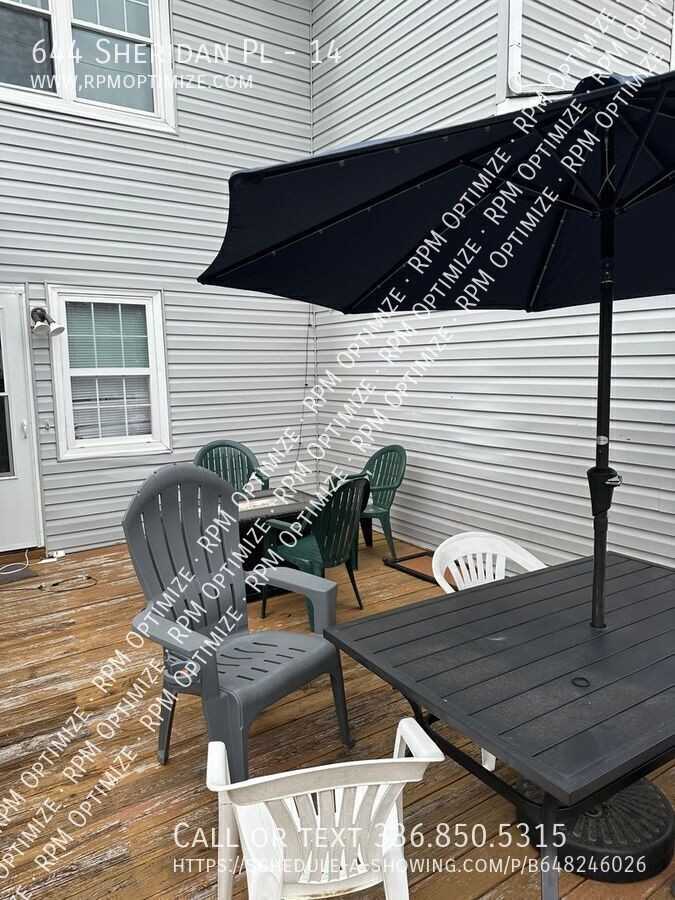 644 Sheridan Pl #14 - Photo 6 of 17