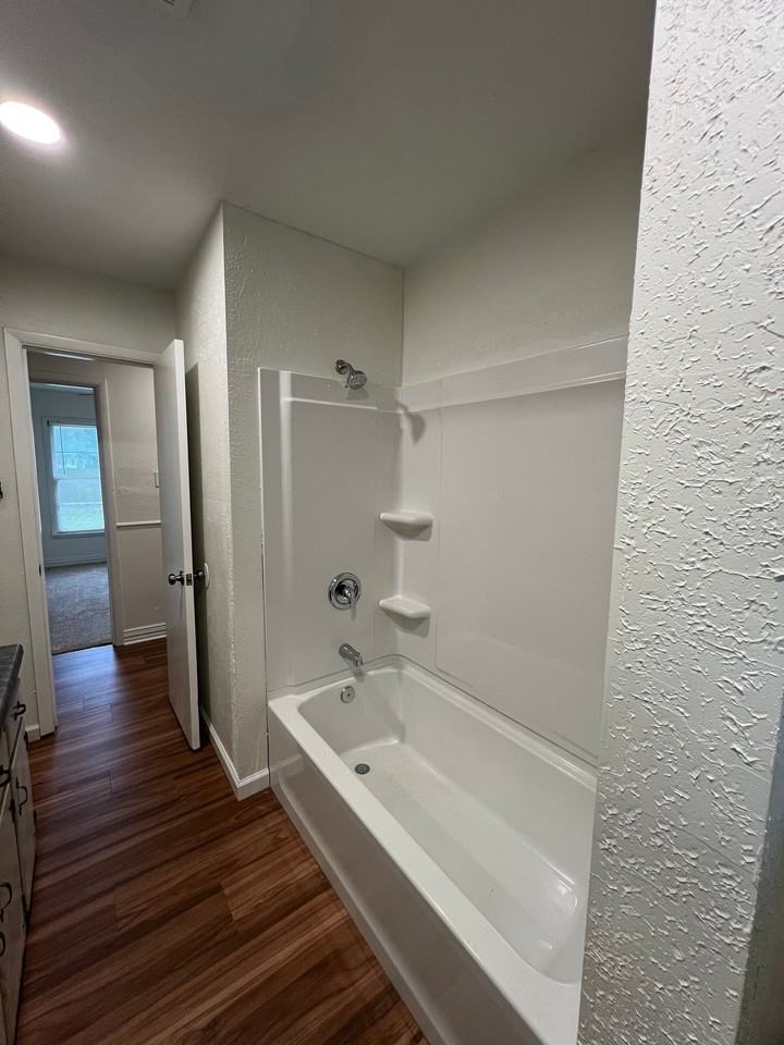 26 Letha Ct - Photo 6 of 14