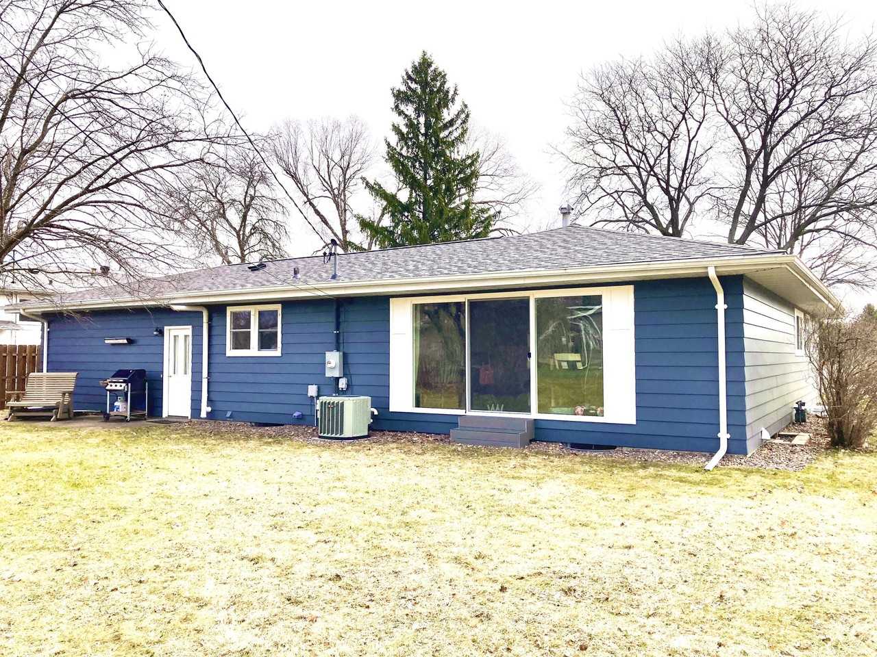 616 E Fillmore Ave - Photo 3 of 27