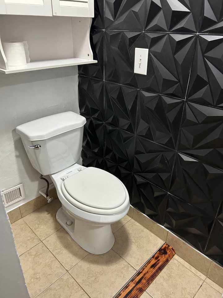 3175 Culbertson Ave #2 - Photo 5 of 17