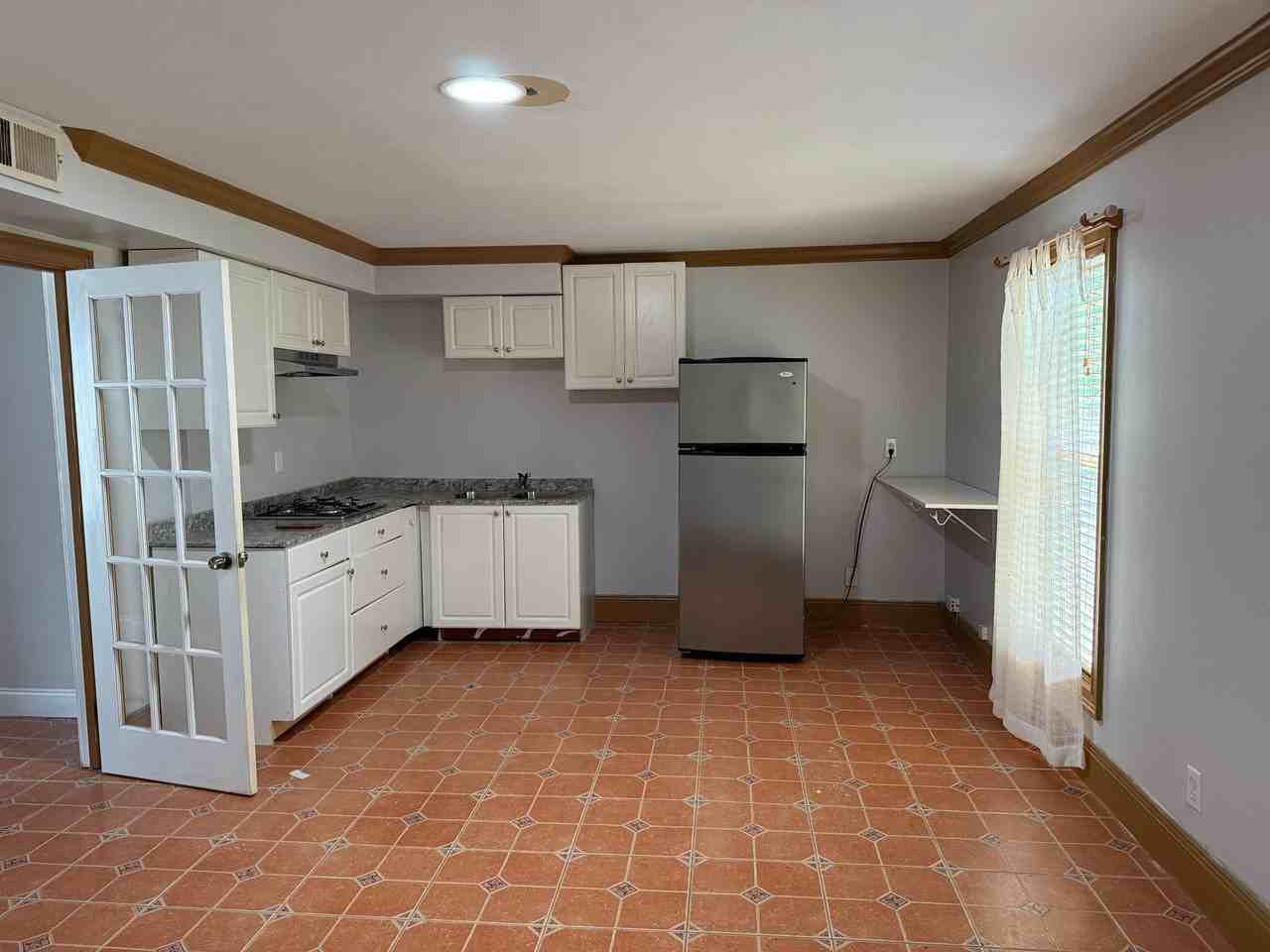 5600 Sugar Crossing Dr - Photo 5 of 11