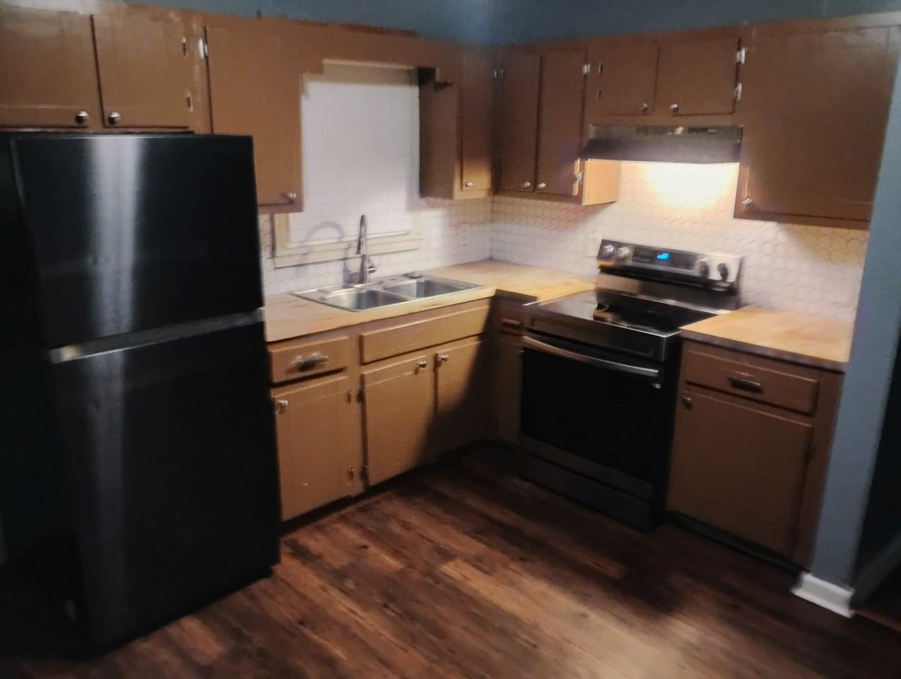 253 E Jordan St - Photo 7 of 7