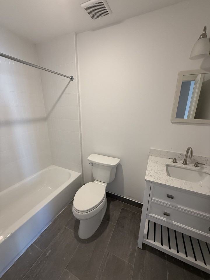 176 Pennington Ave #14 - Photo 7 of 13