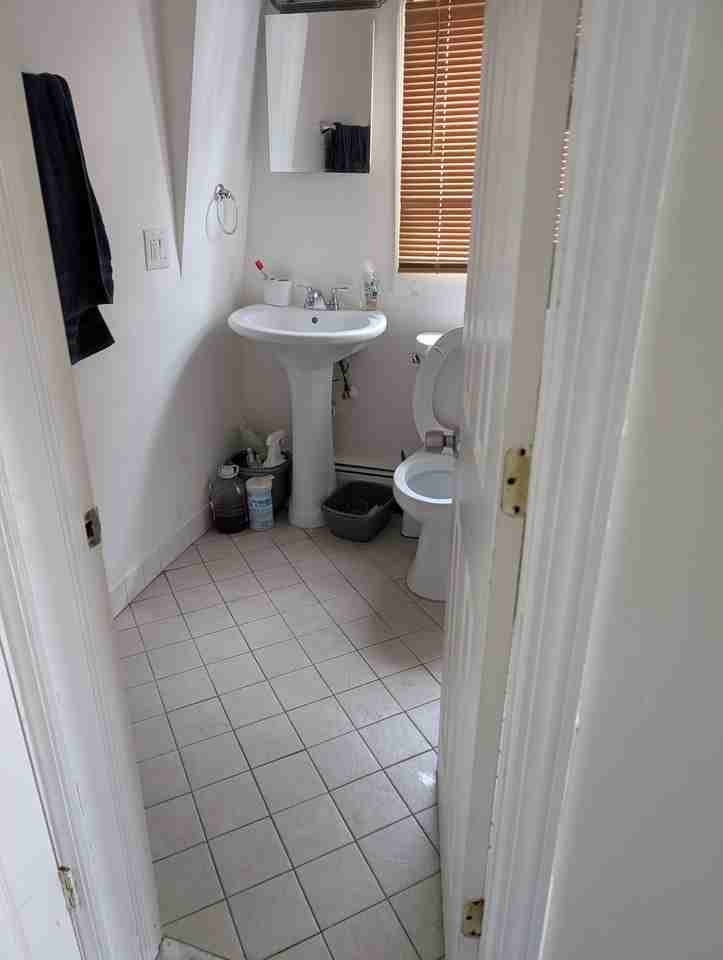 719 Birch St #C - Photo 5 of 11