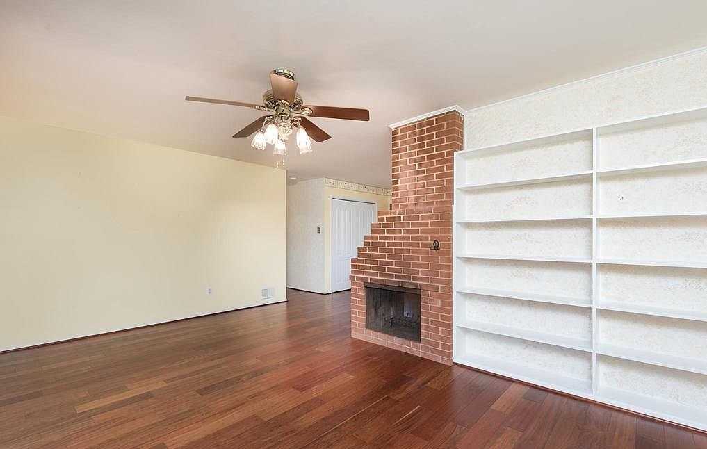 14612 Batavia Dr - Photo 3 of 20