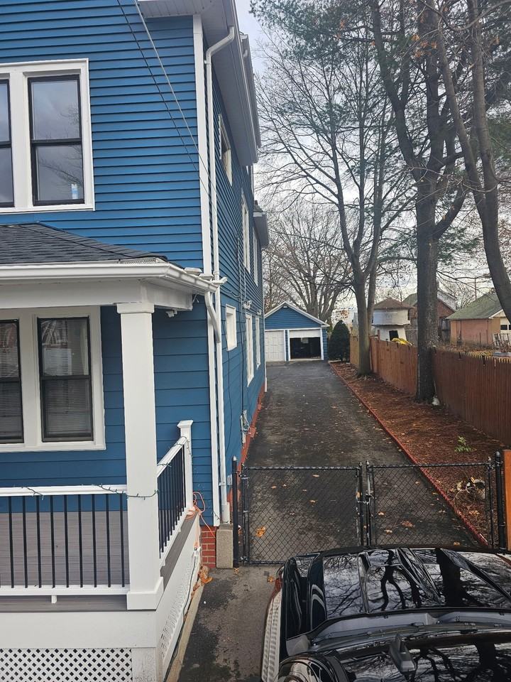 41 Webb St #2FL - Photo 4 of 20