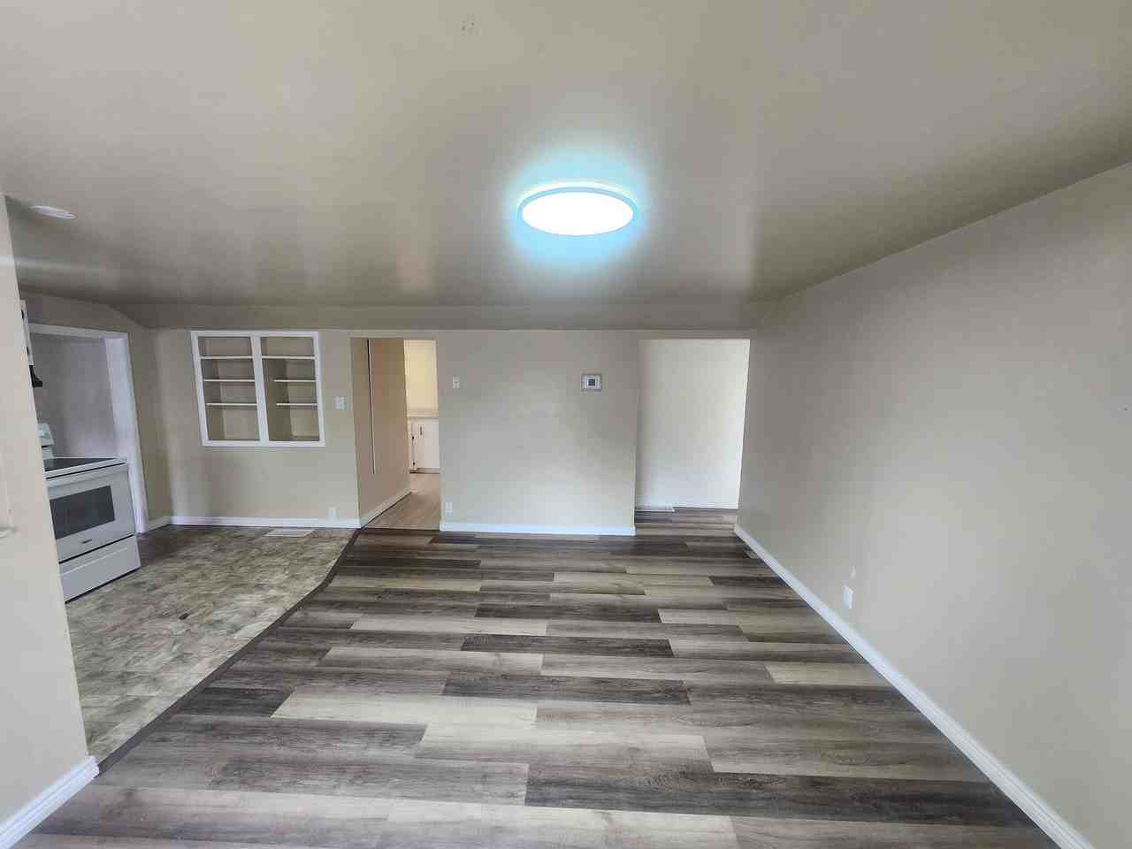469 Van Buren St - Photo 3 of 11