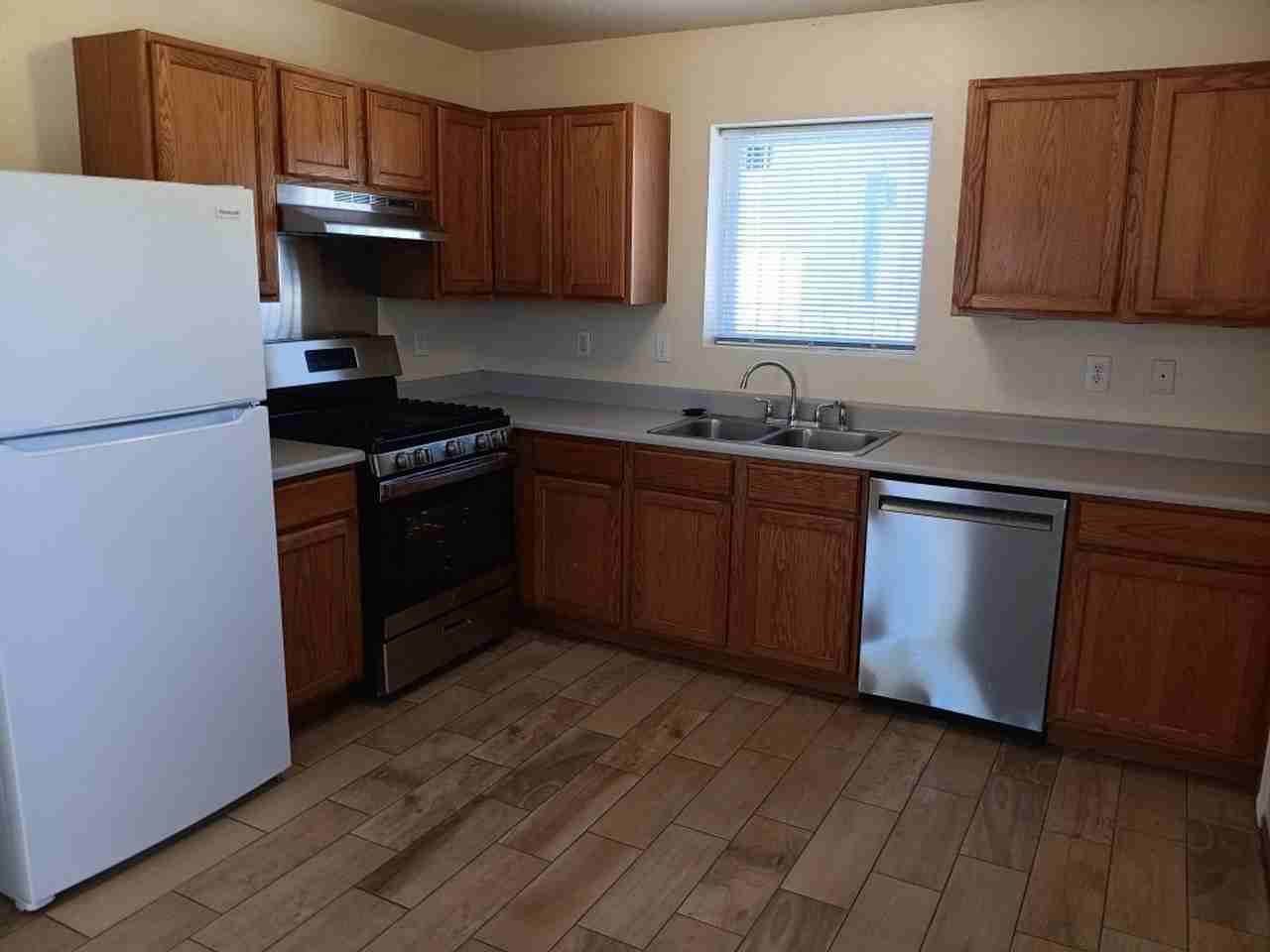 8409 Winter Sage Rd Sw - Photo 4 of 15