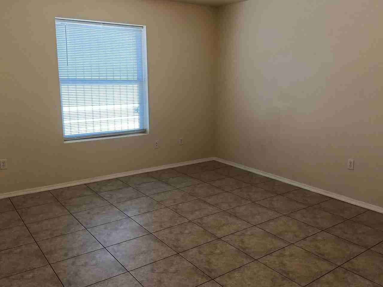 8409 Winter Sage Rd Sw - Photo 7 of 15