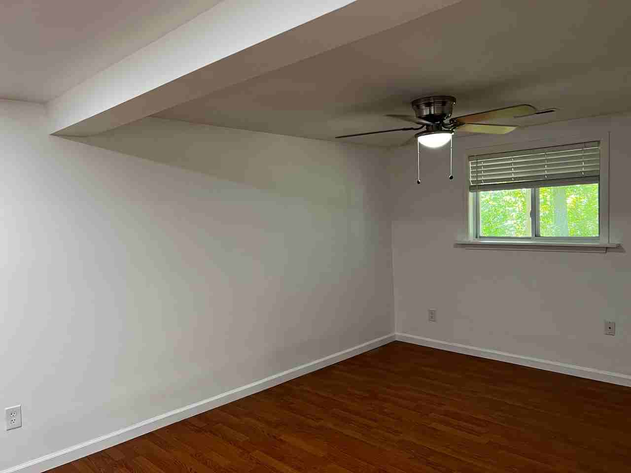 4432 Mockingbird Ln Apt B #B - Photo 7 of 11