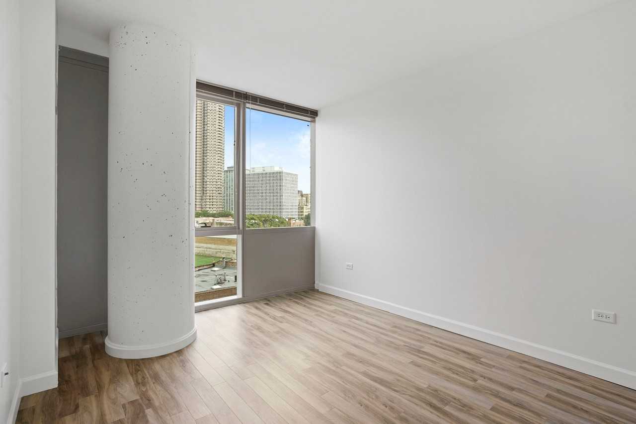 3748 N Halsted St - Photo 7 of 17