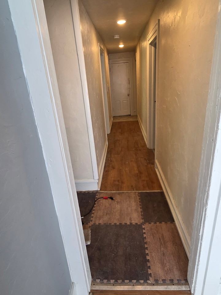 524 N Walnut Lansing Mi - Photo 5 of 9