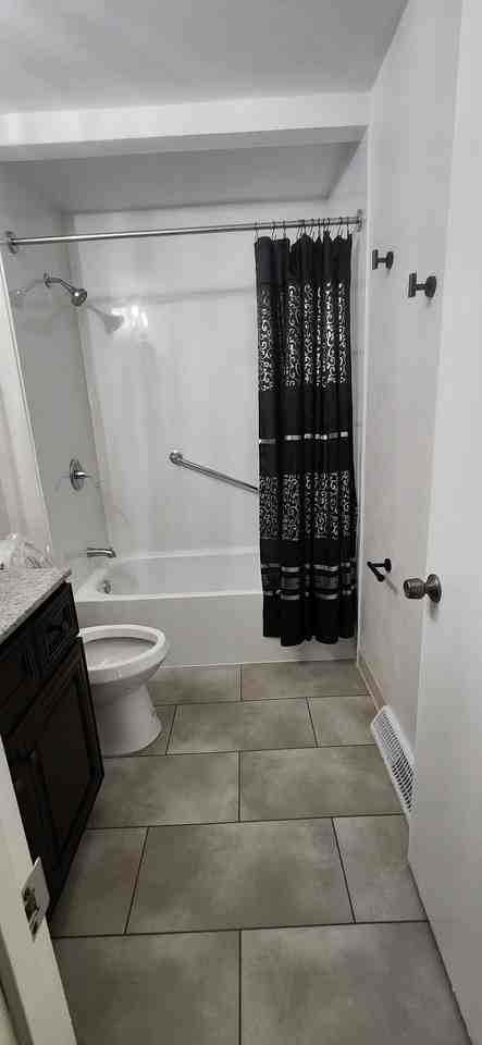 107 Northland Dr #107 - Photo 4 of 15