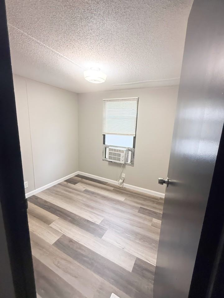 4916 Brown Station Rd #15 - Photo 6 of 12