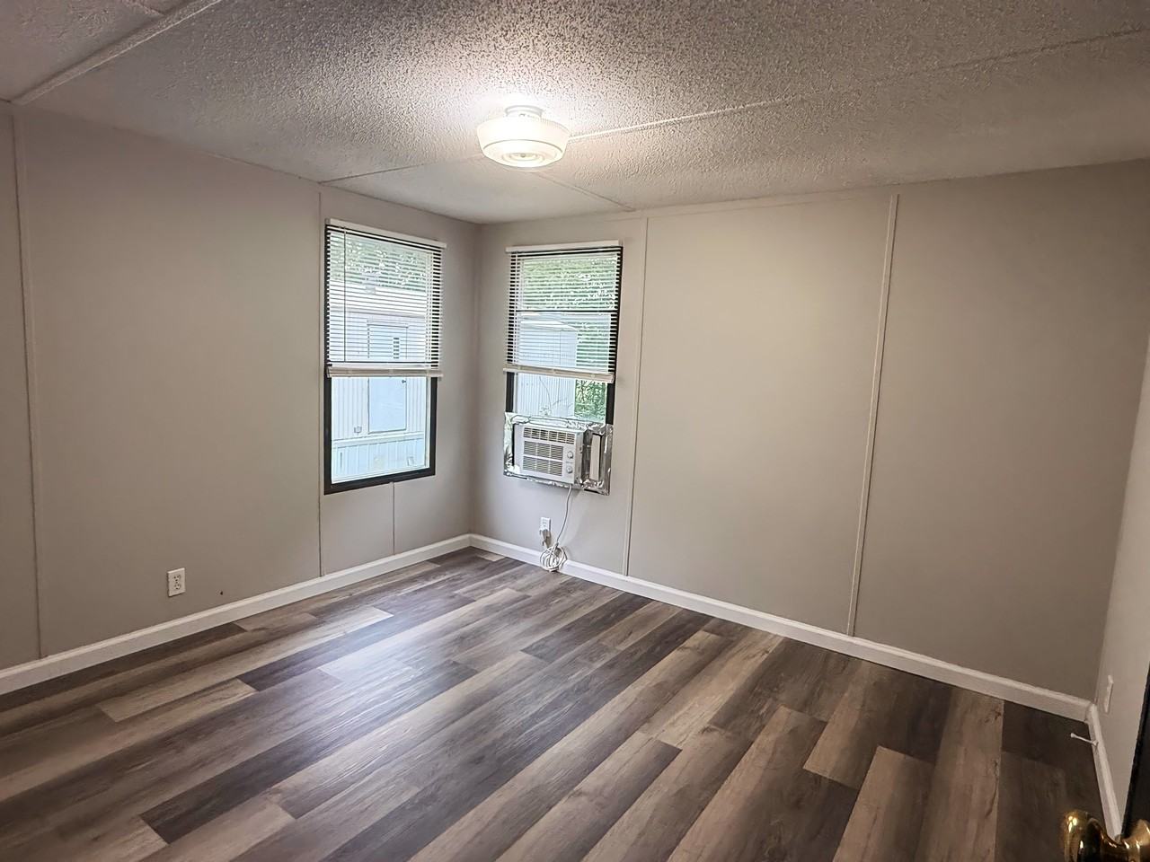 4916 Brown Station Rd #15 - Photo 7 of 12