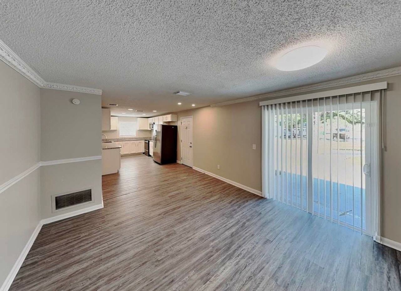 6957 Magdelena Dr - Photo 5 of 12