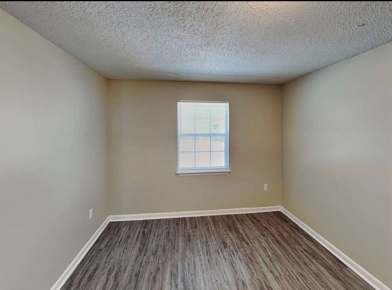 6957 Magdelena Dr - Photo 7 of 12