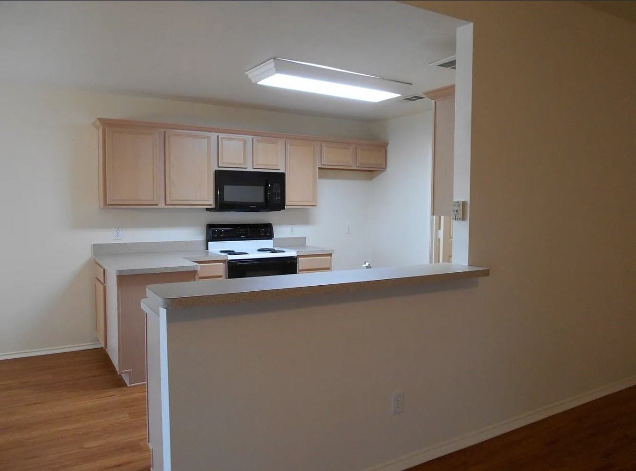 7905 Blue Duck Trl - Photo 5 of 10