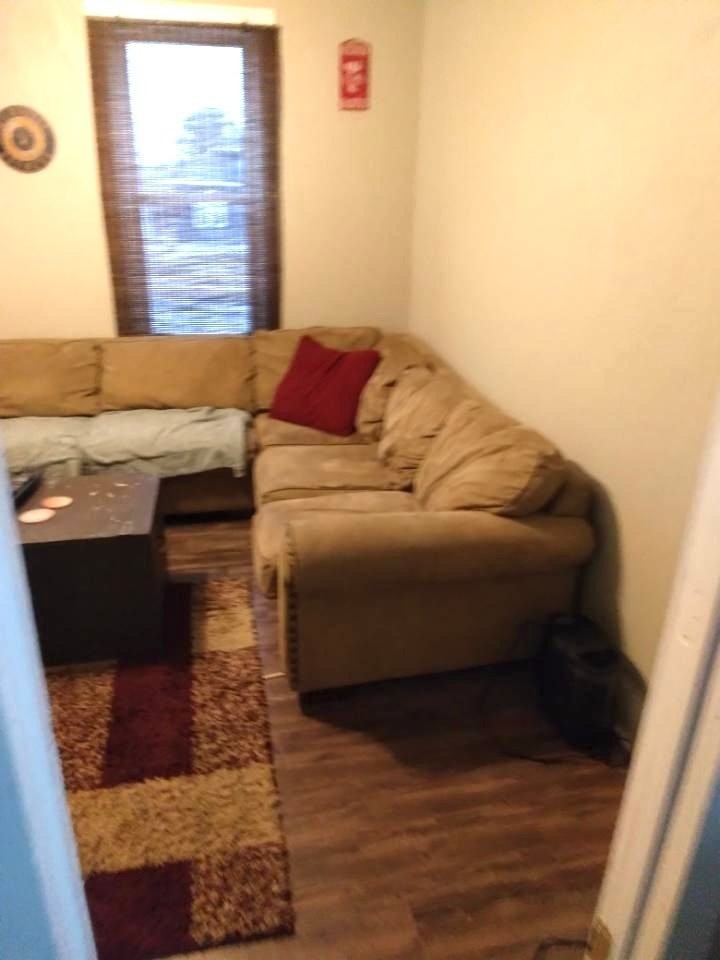 946 N 8th St #946 - Photo 3 of 12