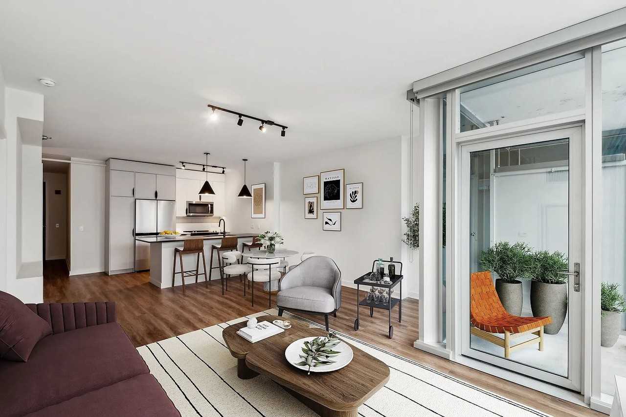 167 W Kinzie St - Photo 2 of 11