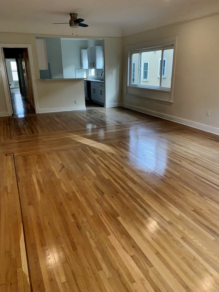 642 N Genesee Ave #642 - Photo 3 of 16