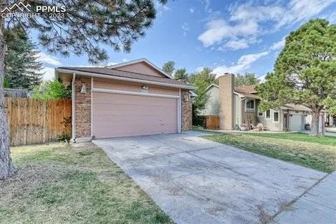6250 Northwind Dr - Photo 3 of 18