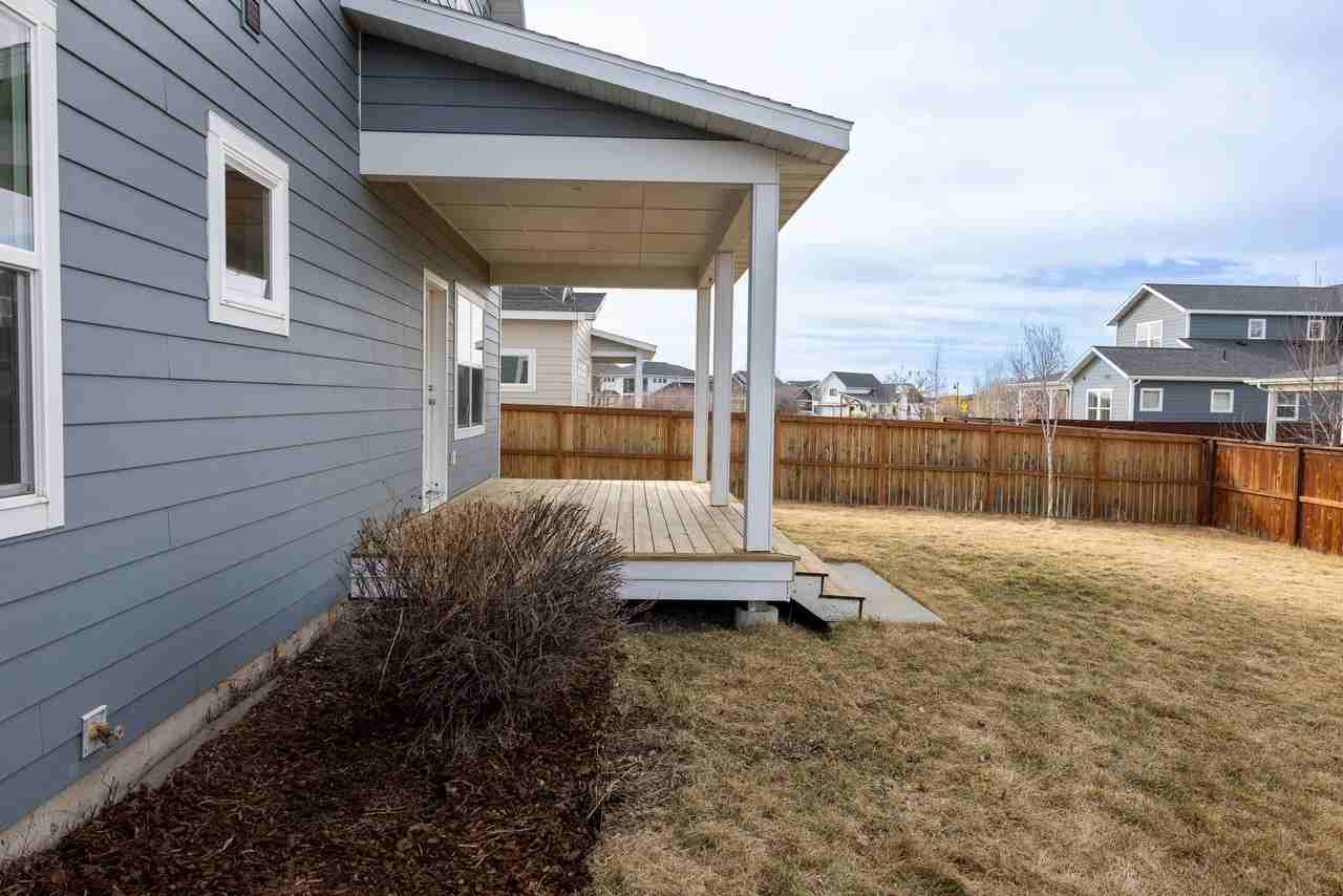 3447 Monida St - Photo 3 of 20