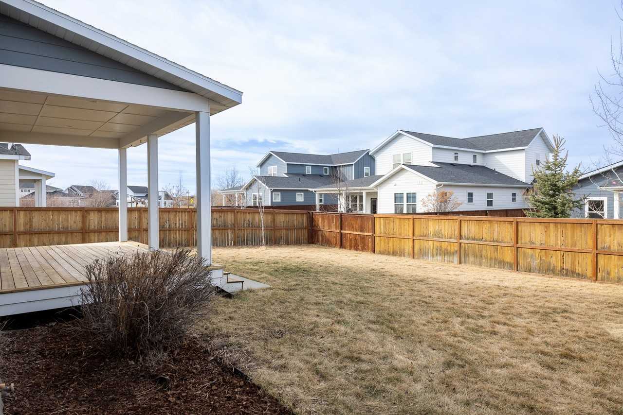 3447 Monida St - Photo 4 of 20