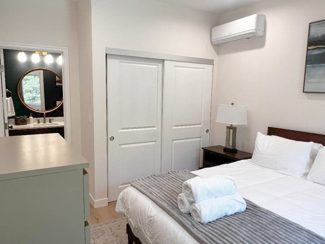 429 B, N Cordova St #429B - Photo 6 of 15