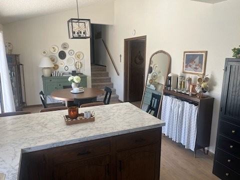 1524 Richmond Dr - Photo 5 of 13