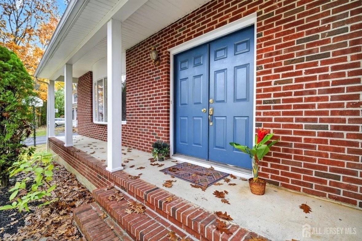 8 Wright Ct - Photo 2 of 20