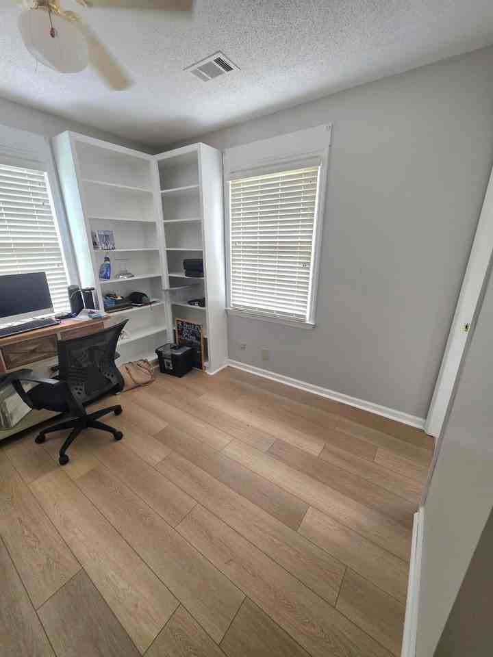 92 Bailey Rd - Photo 3 of 7