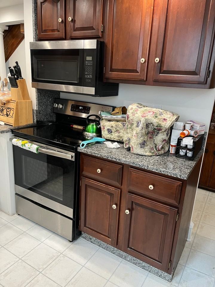 38 E Main St - Photo 3 of 13