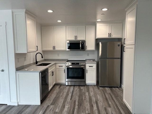 2023 Lime Ave - Photo 3 of 10