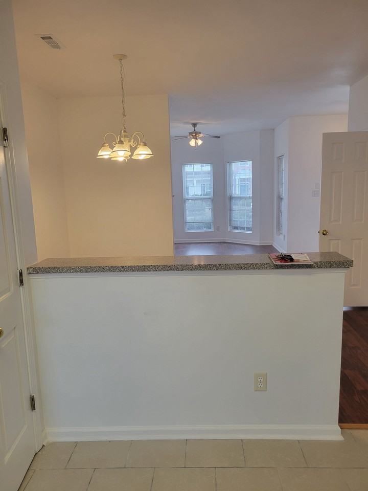 5150 Oakley Commons Blvd - Photo 6 of 11