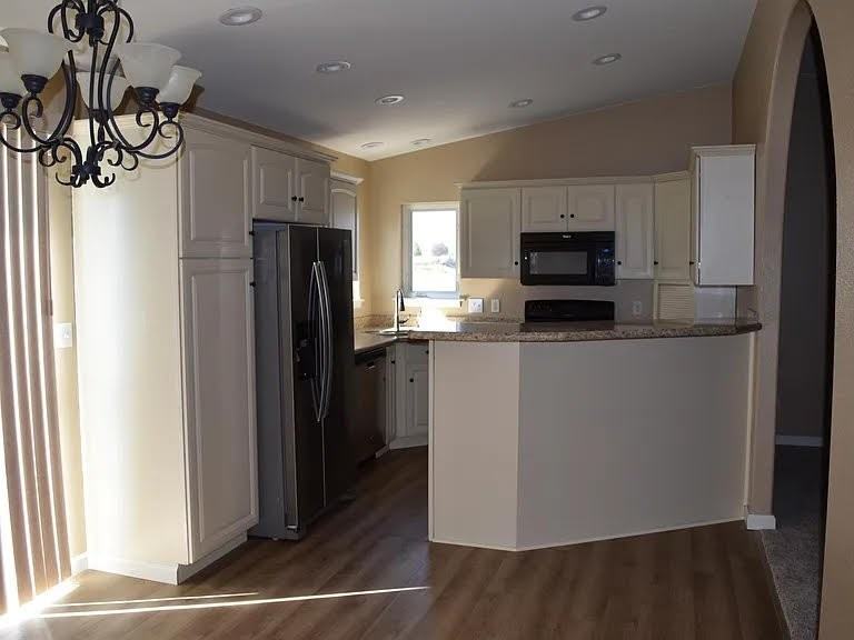 16 Johns St - Photo 2 of 13