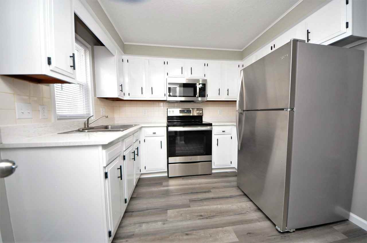 307 Granada Dr - Photo 7 of 33